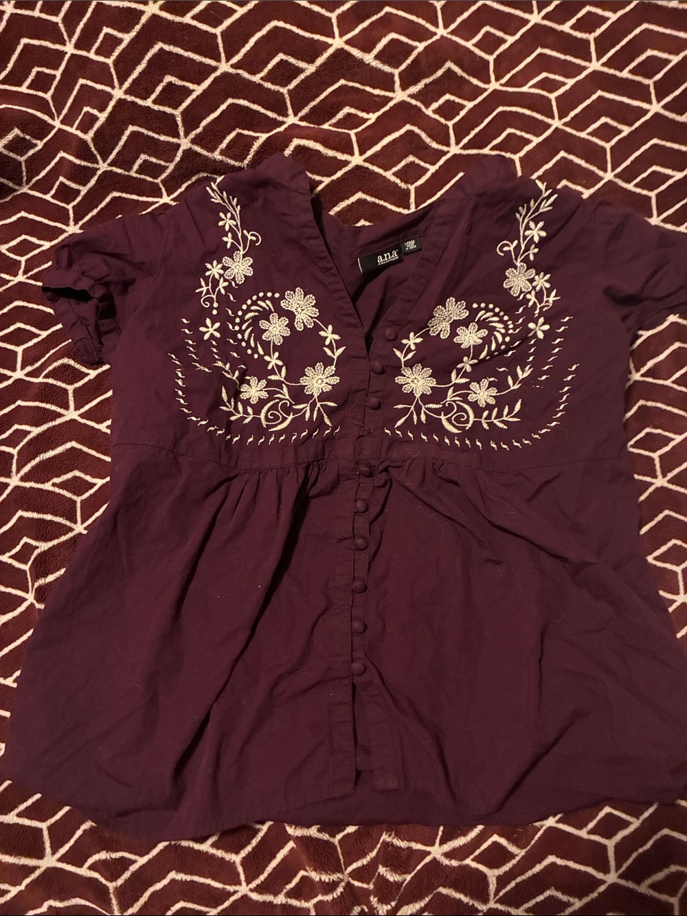 a.n.a Plum Short-Sleeve Embroidered Button-Front Blouse MISSING A BUTTON!!